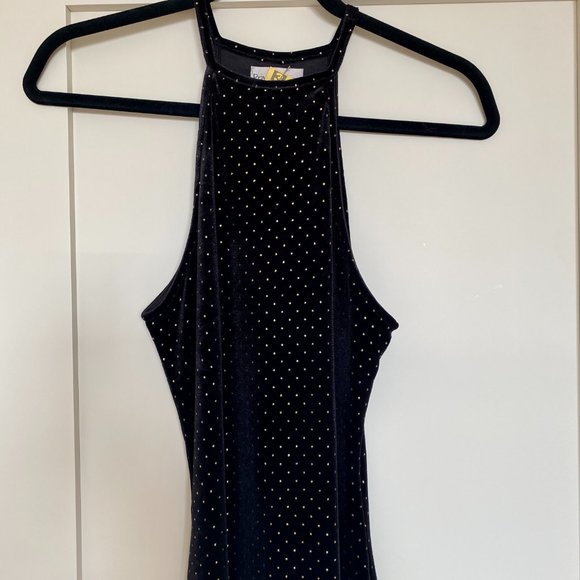 Privacy Please Velvet Gown Size XS - Picture 6 of 8